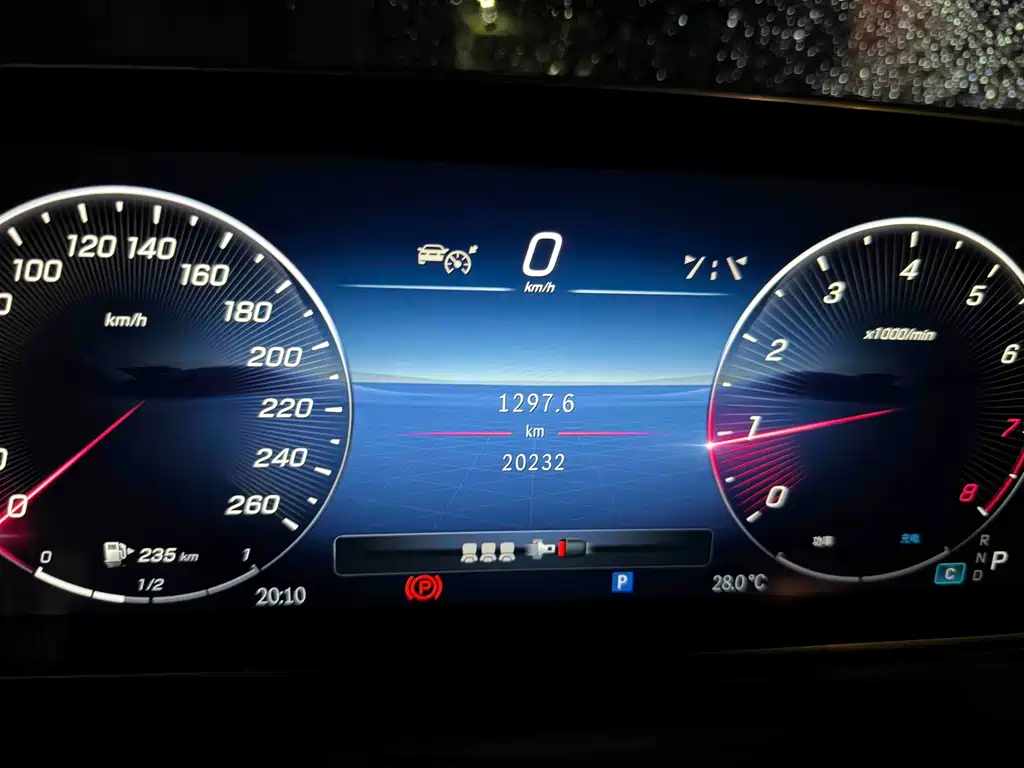 Mercedes-Benz C-Class — миниатюра 7