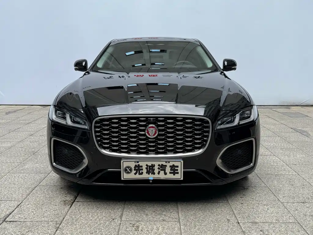 Jaguar XFL 2023 XFL 2.0T P250 Premium Luxury