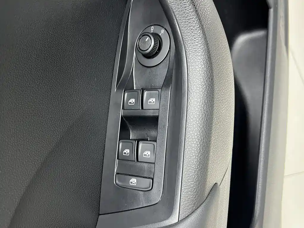 Skoda Kamiq 1.5L Auto Comfort Enjoy Edition, фото 20