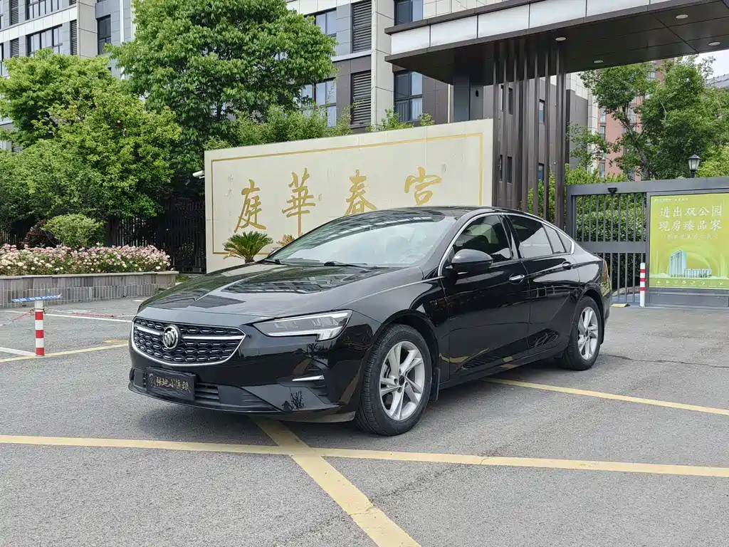 Buick Regal 2021