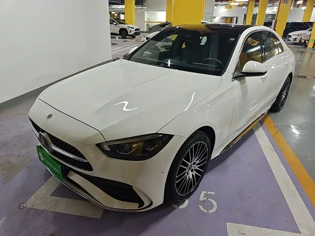 Mercedes-Benz C-Class — миниатюра 2