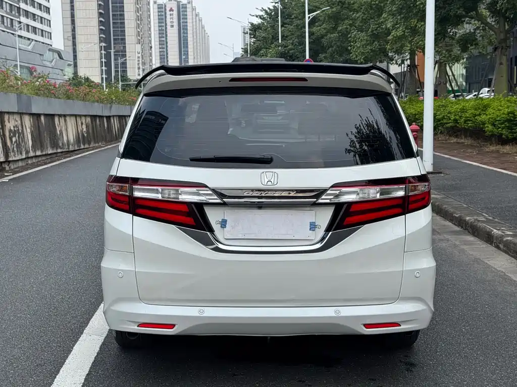 Honda Odyssey — миниатюра 5