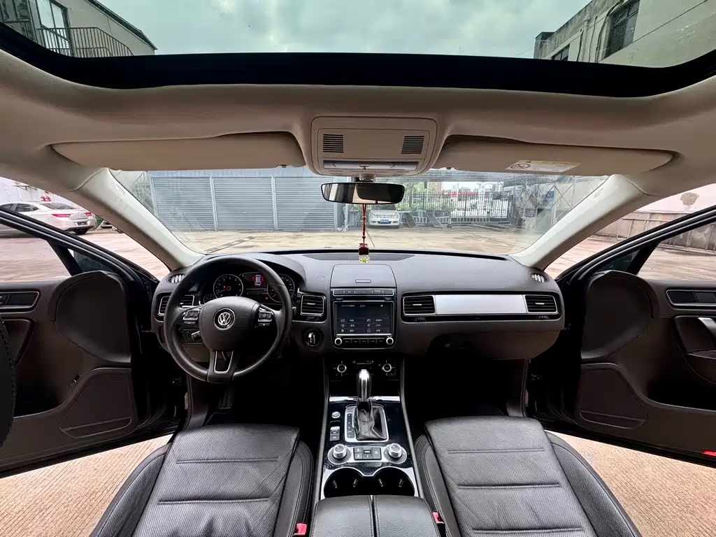 Volkswagen Touareg 2017 3.0TSI