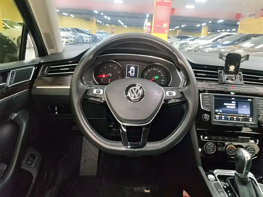 Volkswagen Magotan — миниатюра 11