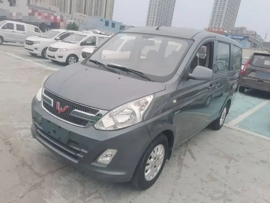 Wuling Rongguang V — миниатюра 2