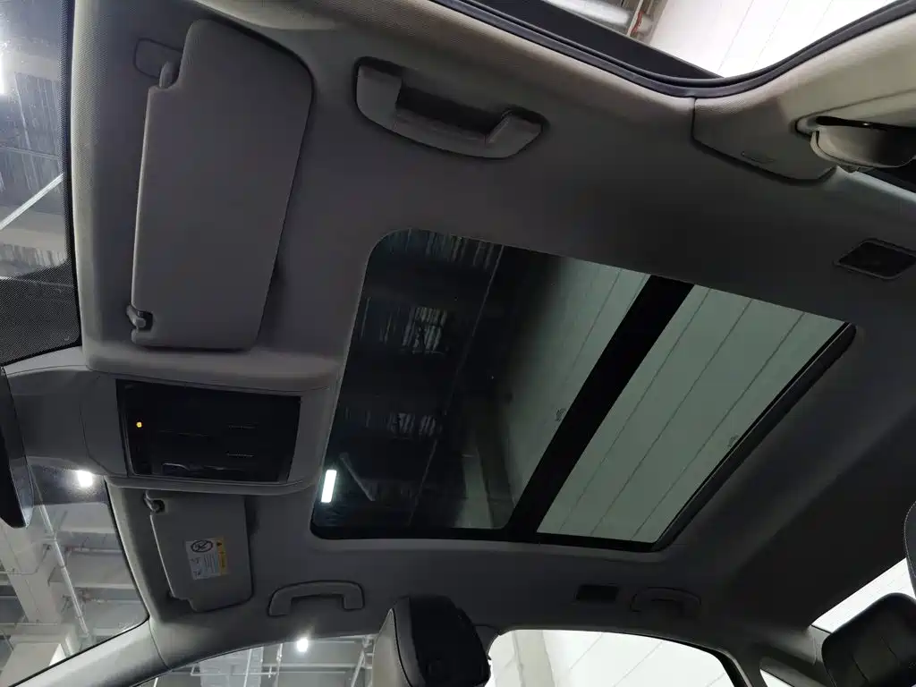 Volkswagen Passat — миниатюра 14
