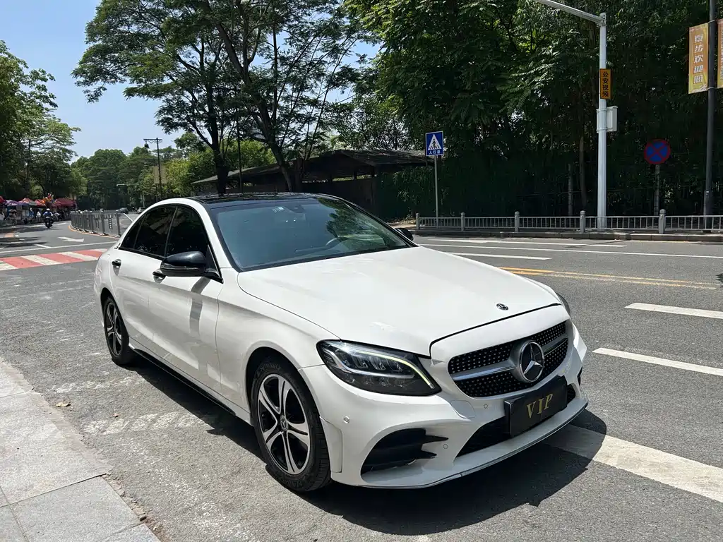 Mercedes-Benz C-Class 2019