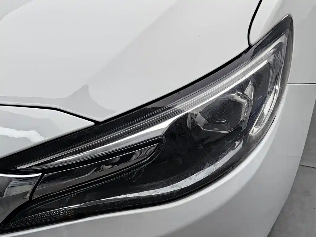 Buick Excelle — миниатюра 7