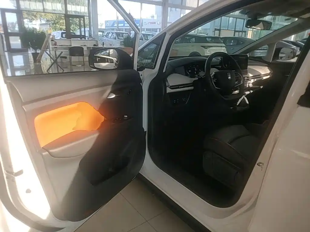 Bestune NAT — миниатюра 16