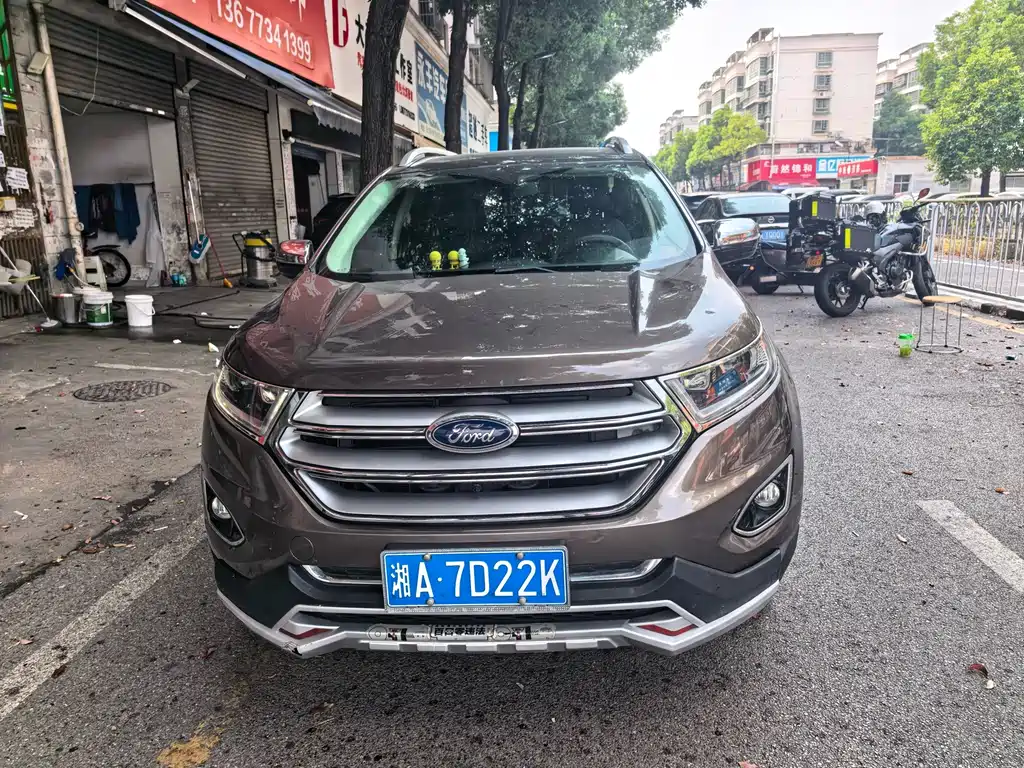 Ford Edge — миниатюра 2