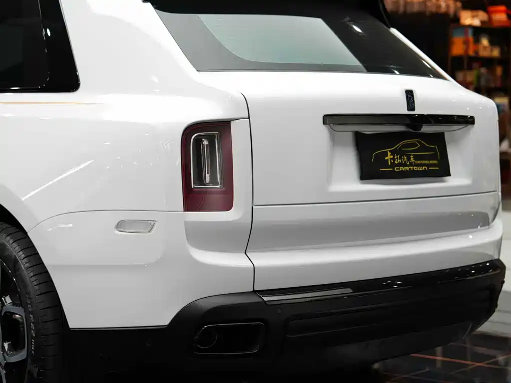 Rolls-Royce Cullinan — миниатюра 57