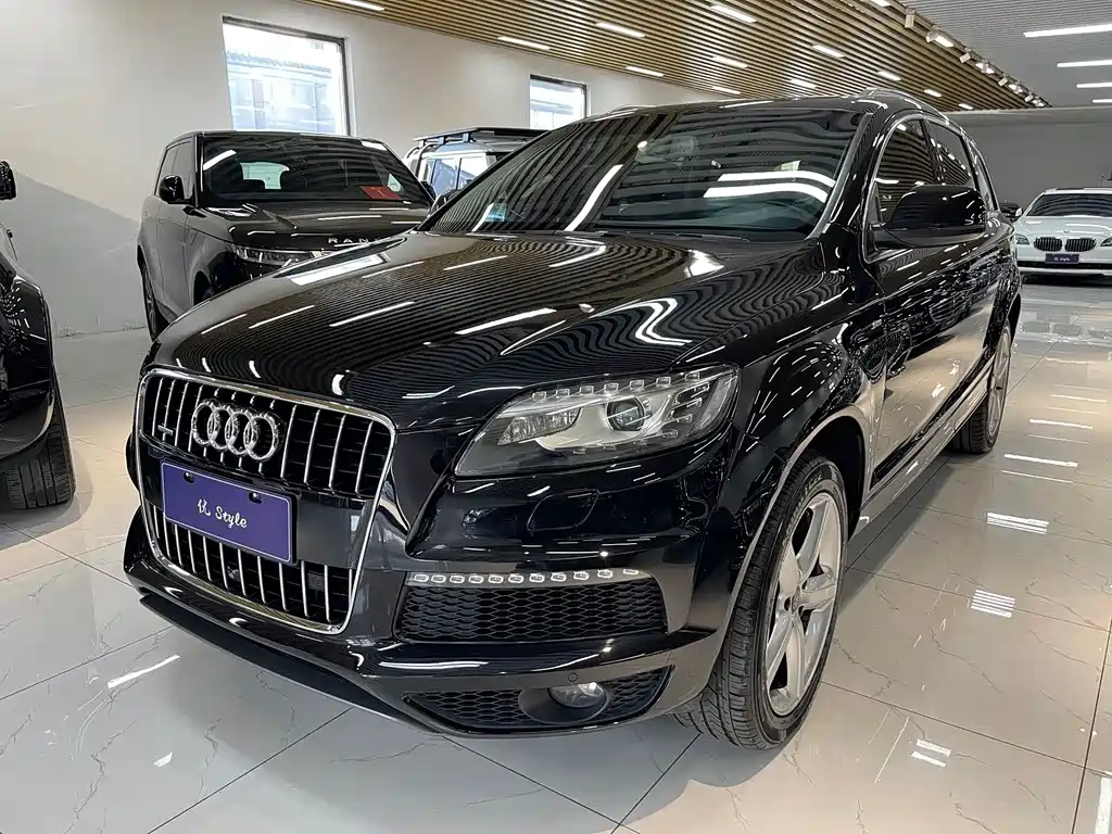 Audi Q7 2015