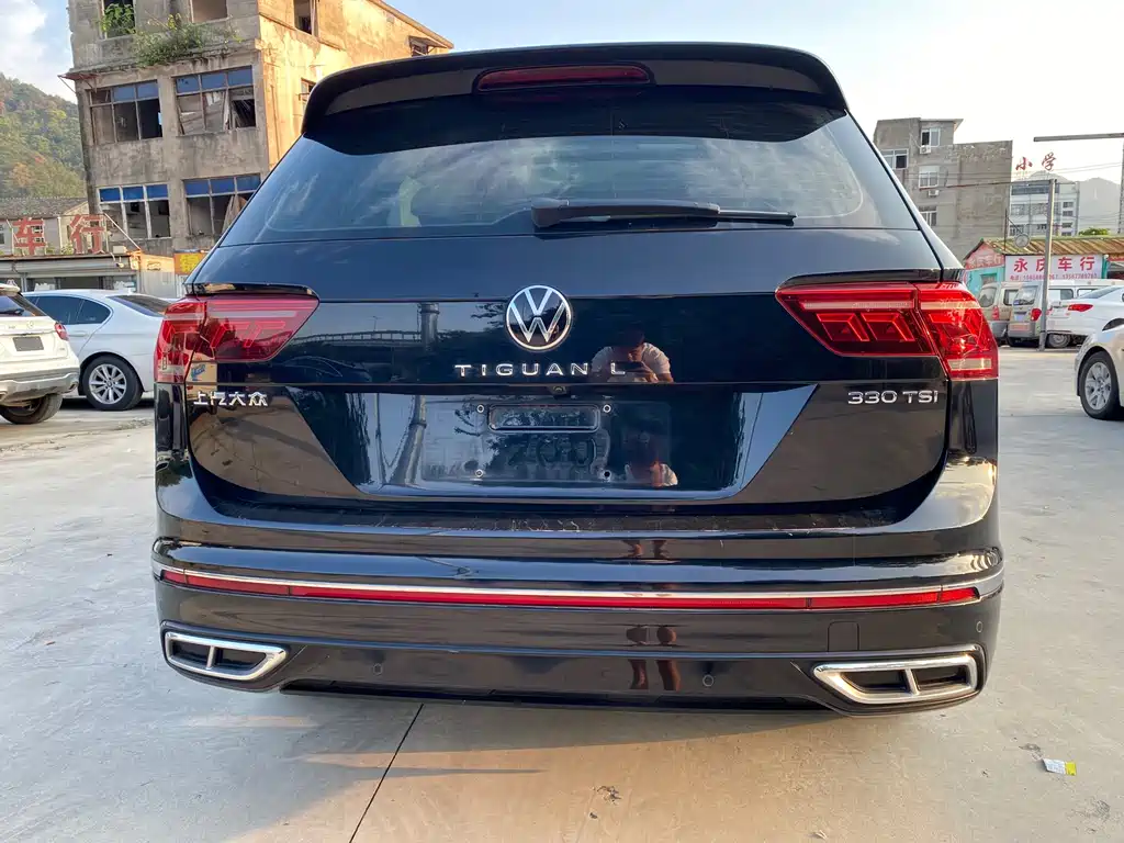 Volkswagen Tiguan L — миниатюра 11