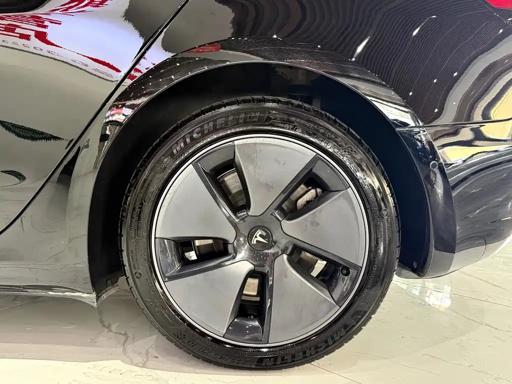 Tesla Model 3 — фотографии объявления, Фото 14