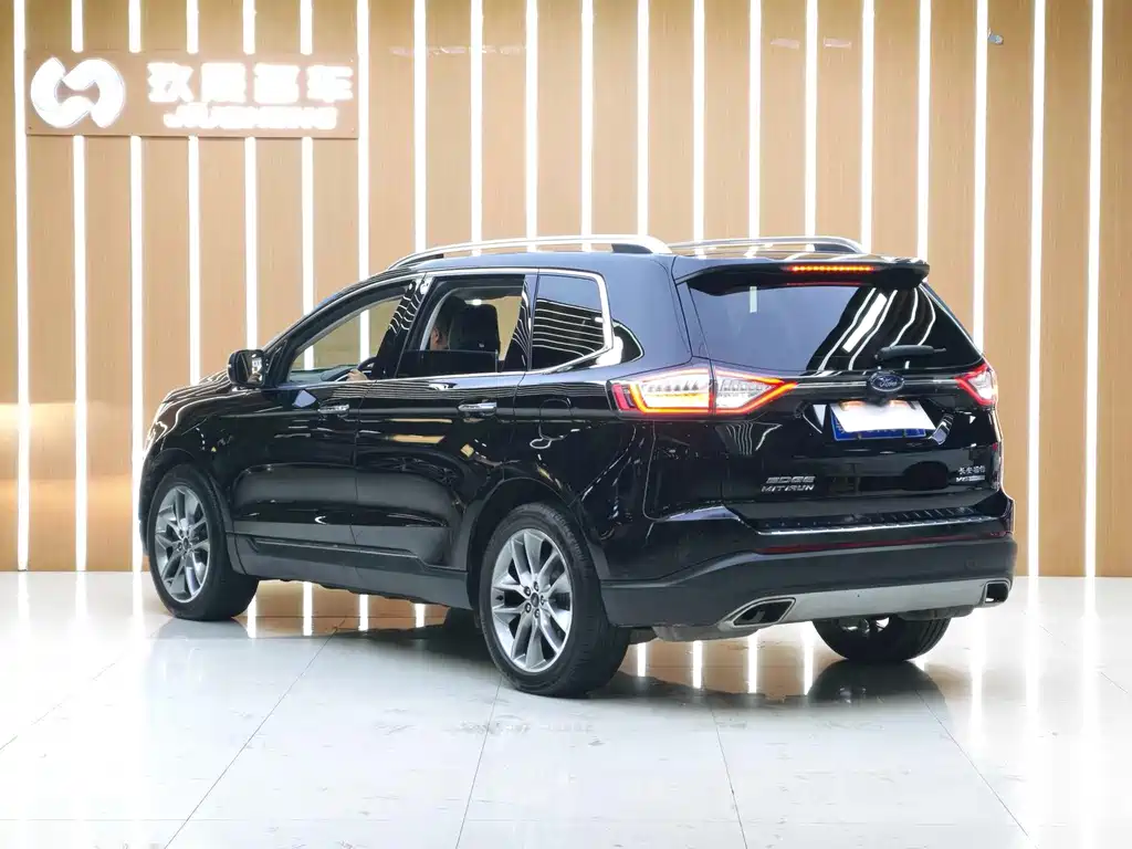 Ford Edge — миниатюра 5