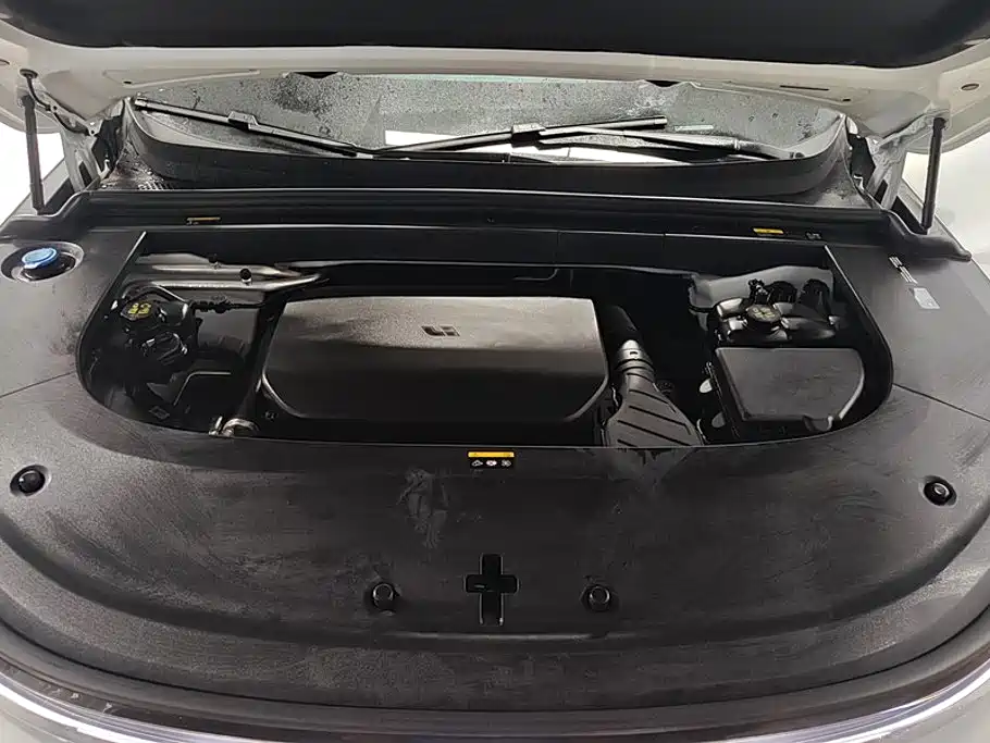 Li Auto Li L6 — миниатюра 10