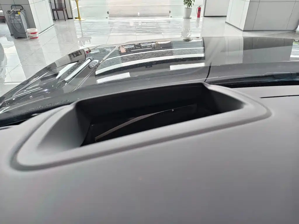 Land Rover Sport — миниатюра 10