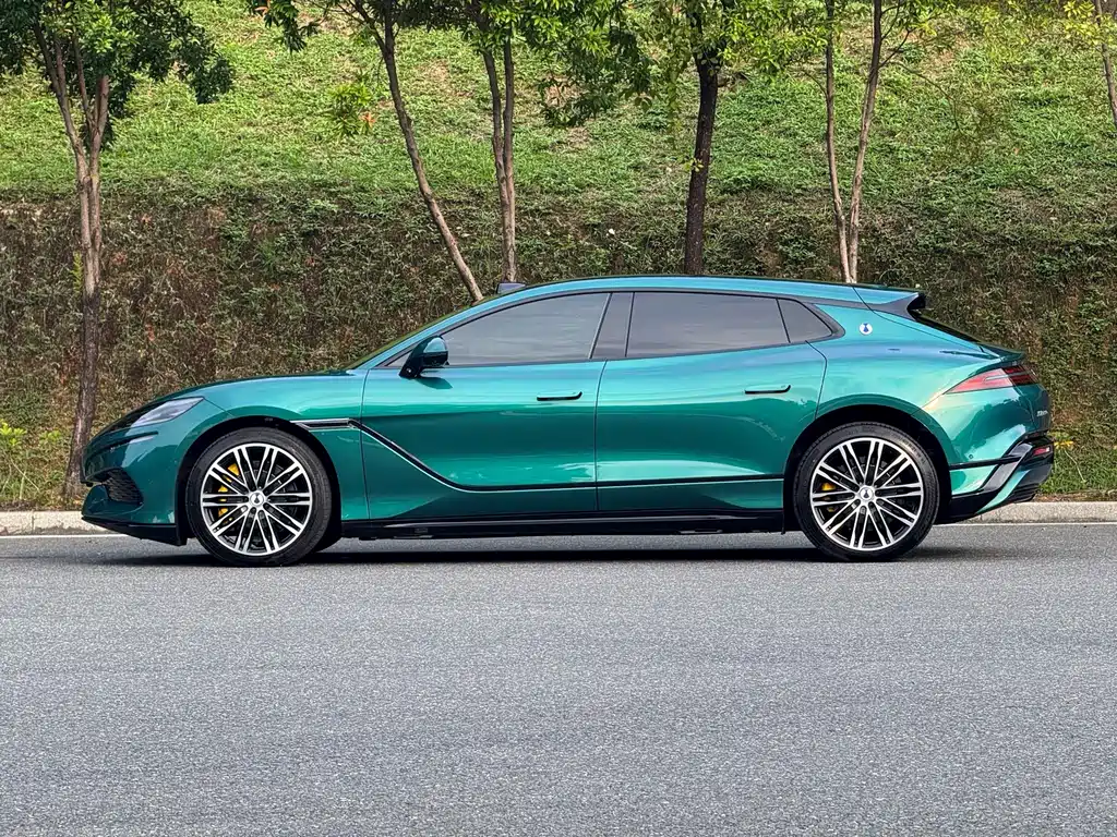 Denza Denza Z9GT — миниатюра 7