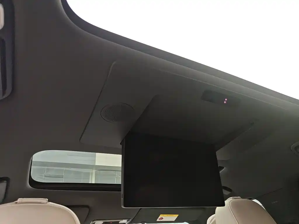 Li Auto Li L9 — миниатюра 18