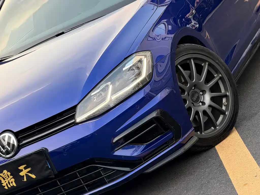 Volkswagen Golf (Import) — миниатюра 8