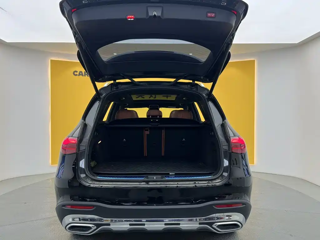 Mercedes-Benz GLC — миниатюра 11