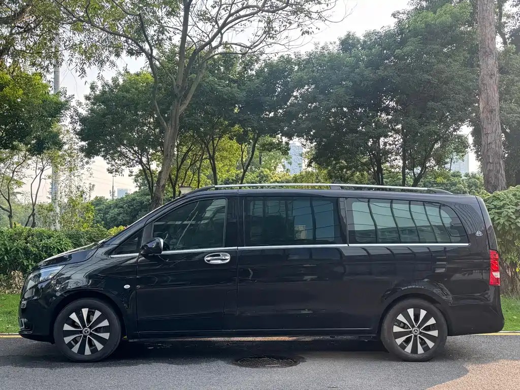 Mercedes-Benz Vito — миниатюра 4