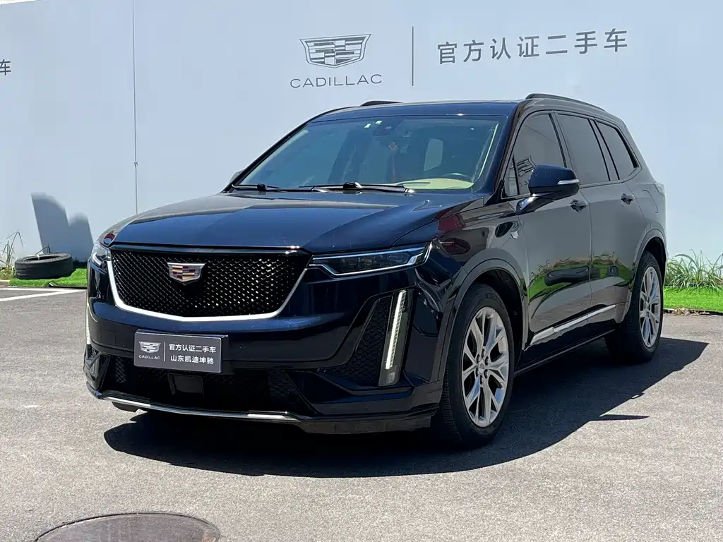 Купить Cadillac XT6