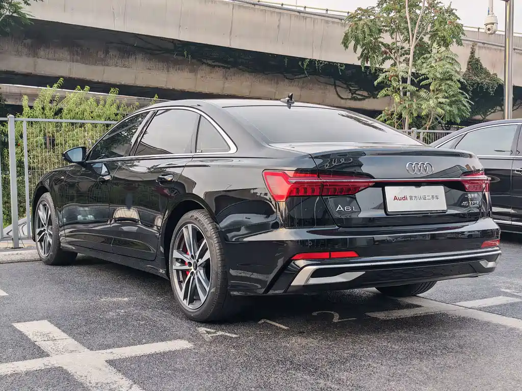 Audi A6L — миниатюра 5