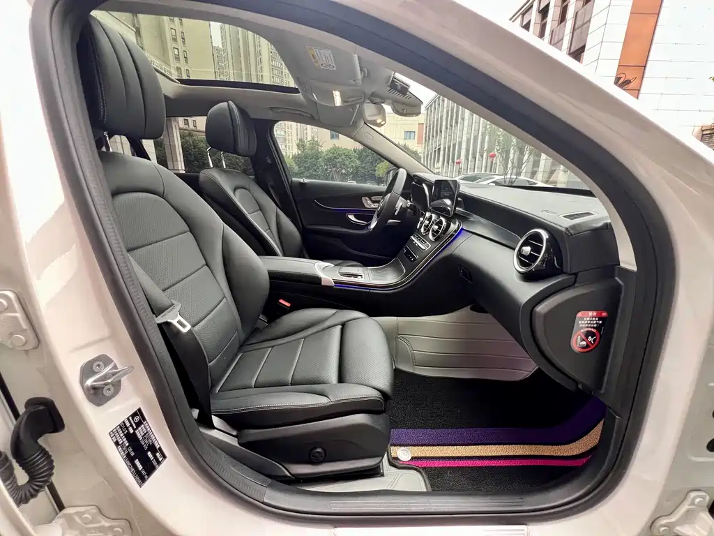 Mercedes-Benz C-Class — миниатюра 28