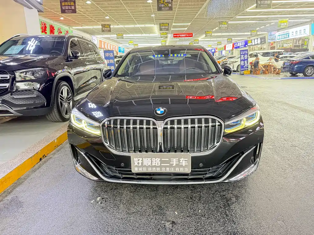 BMW 7 Series — миниатюра 2