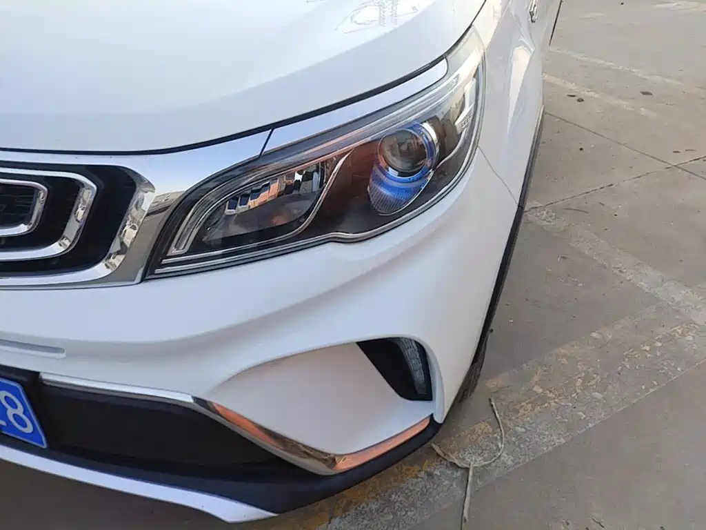 Geely Vision X3 — миниатюра 24