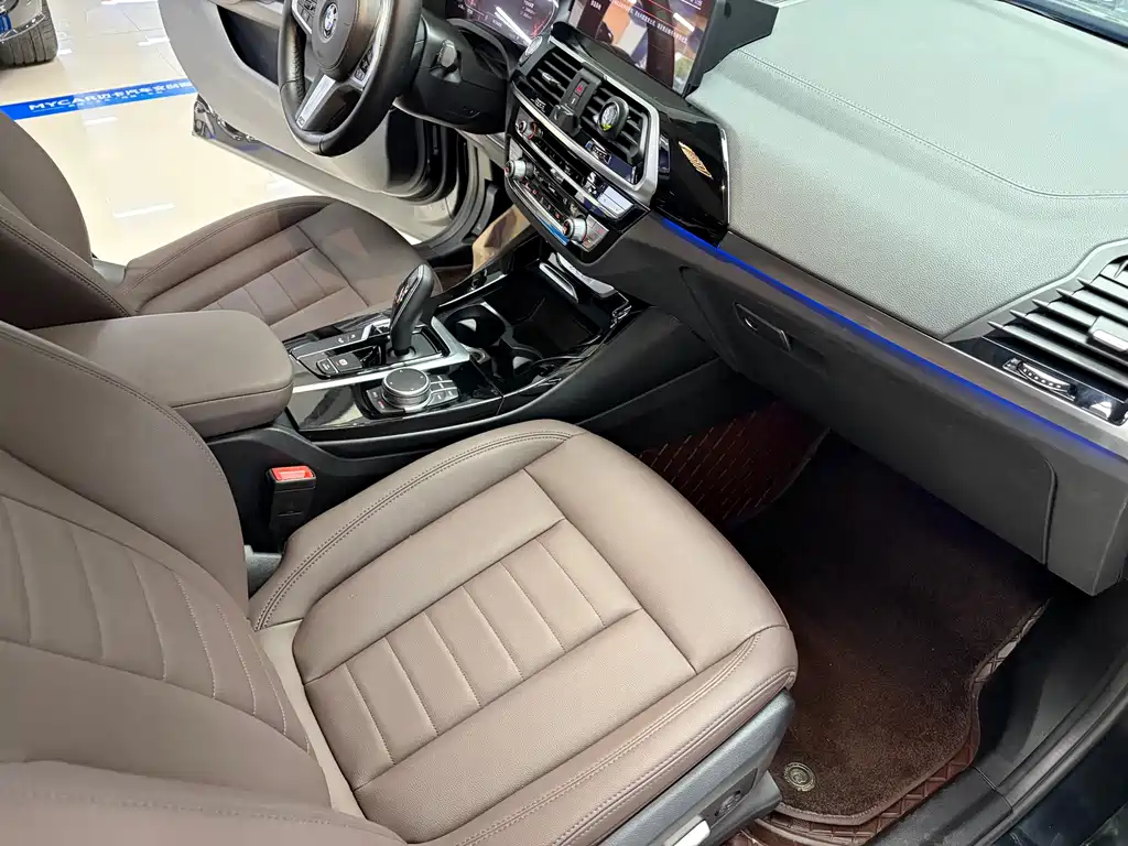 BMW X3 — миниатюра 12