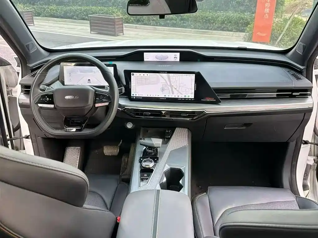 CHANGAN CHANGAN AUCHAN Z6