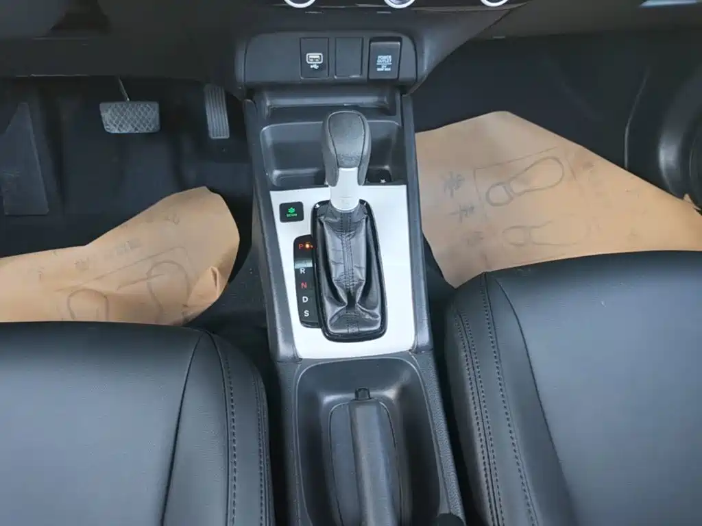 Honda Fit — миниатюра 14