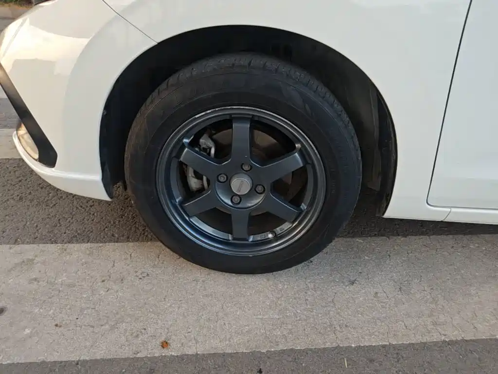 Honda Fit — миниатюра 23