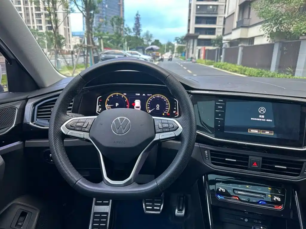 Volkswagen X — миниатюра 8