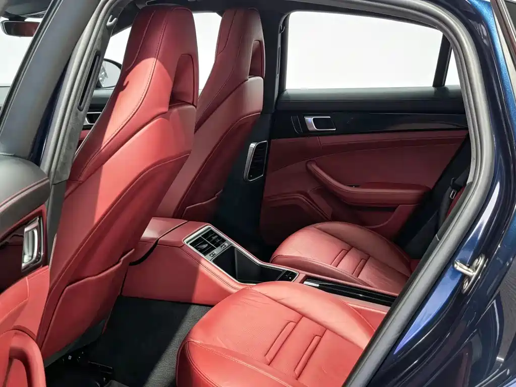 Porsche Panamera — миниатюра 5