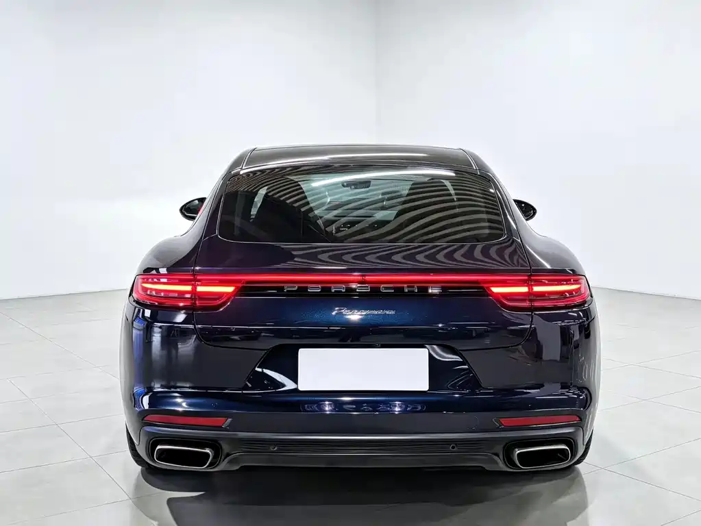 Porsche Panamera — миниатюра 9