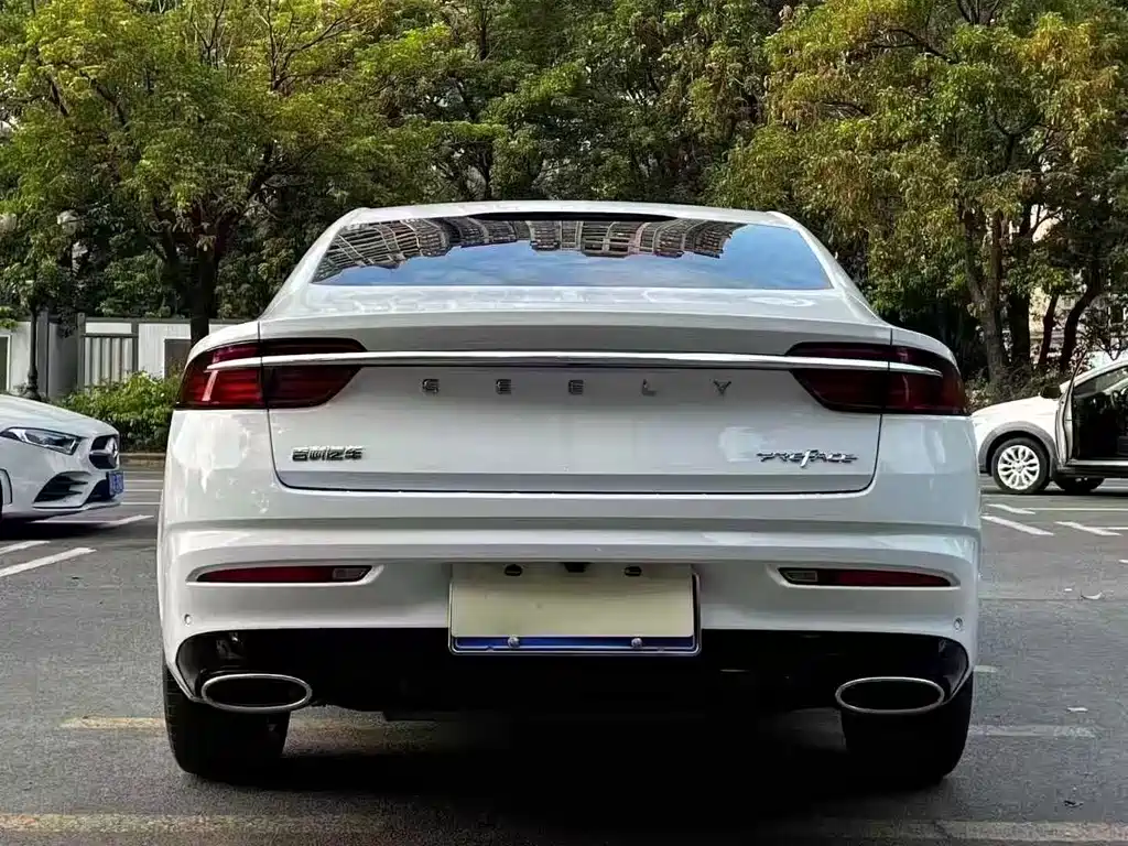 GEELY AUTOMOBILE XINGRUI