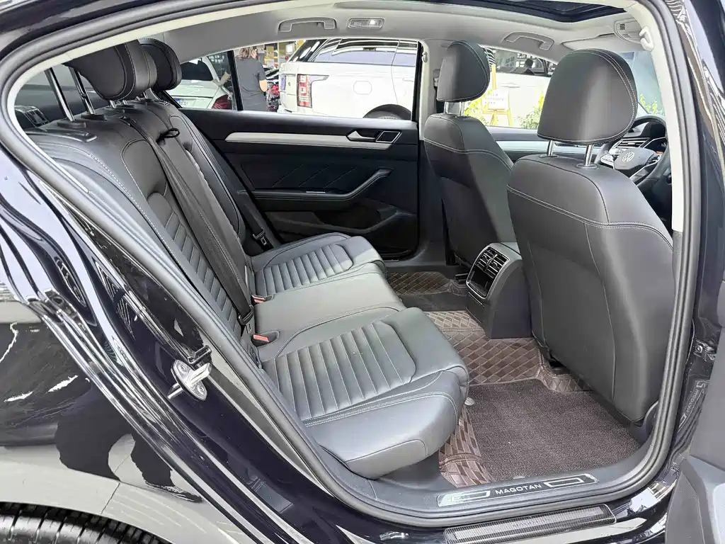 Volkswagen Magotan — миниатюра 6