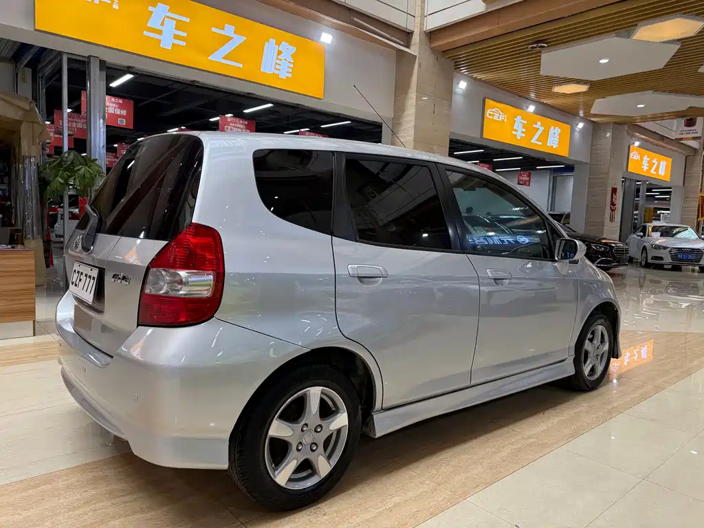 Honda Fit 2008 1.5L AT Luxury