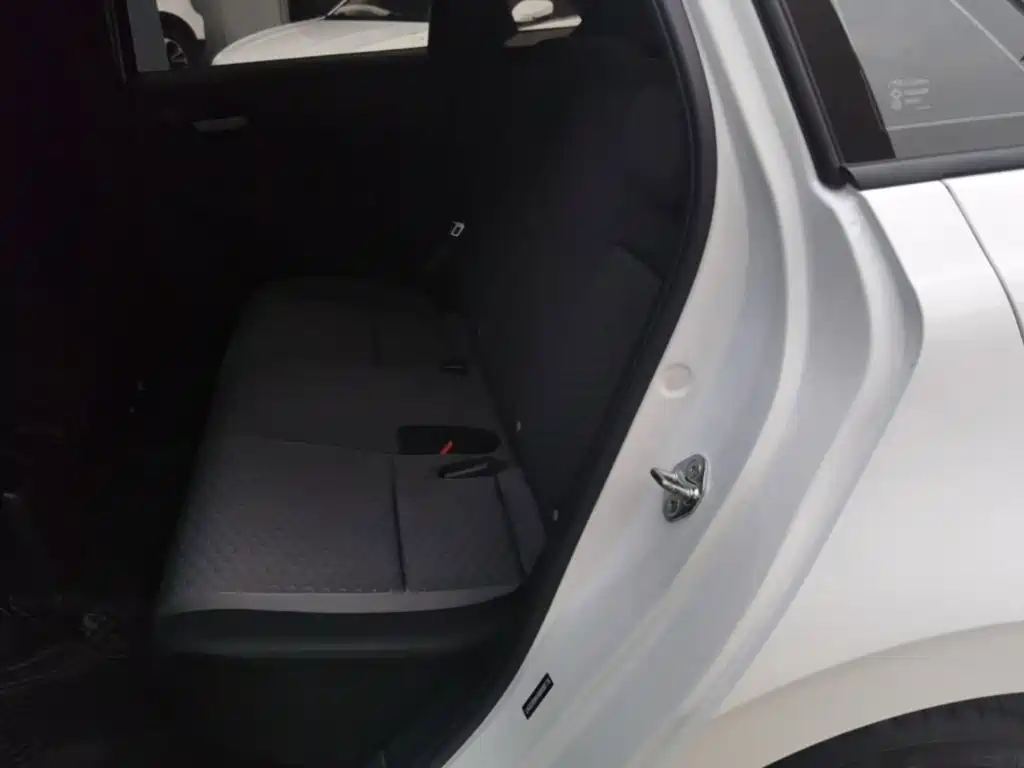 Honda Fit — миниатюра 17