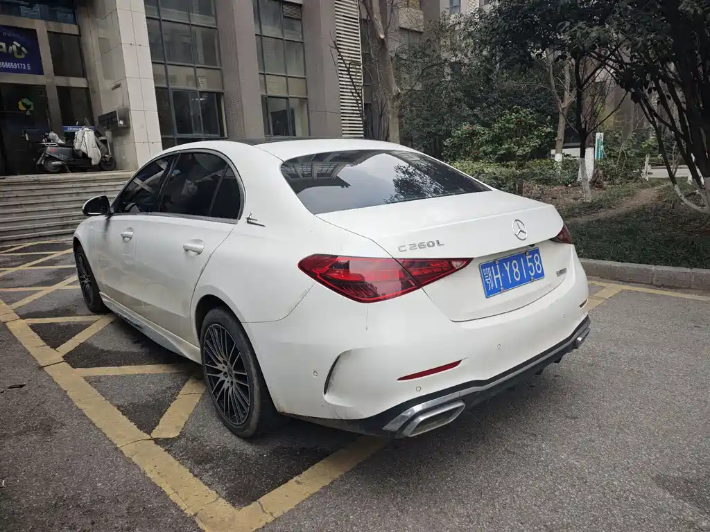 MERCEDES-BENZ C CLASS