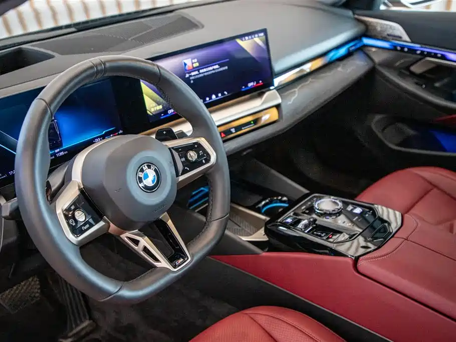 BMW 5 Series — миниатюра 14