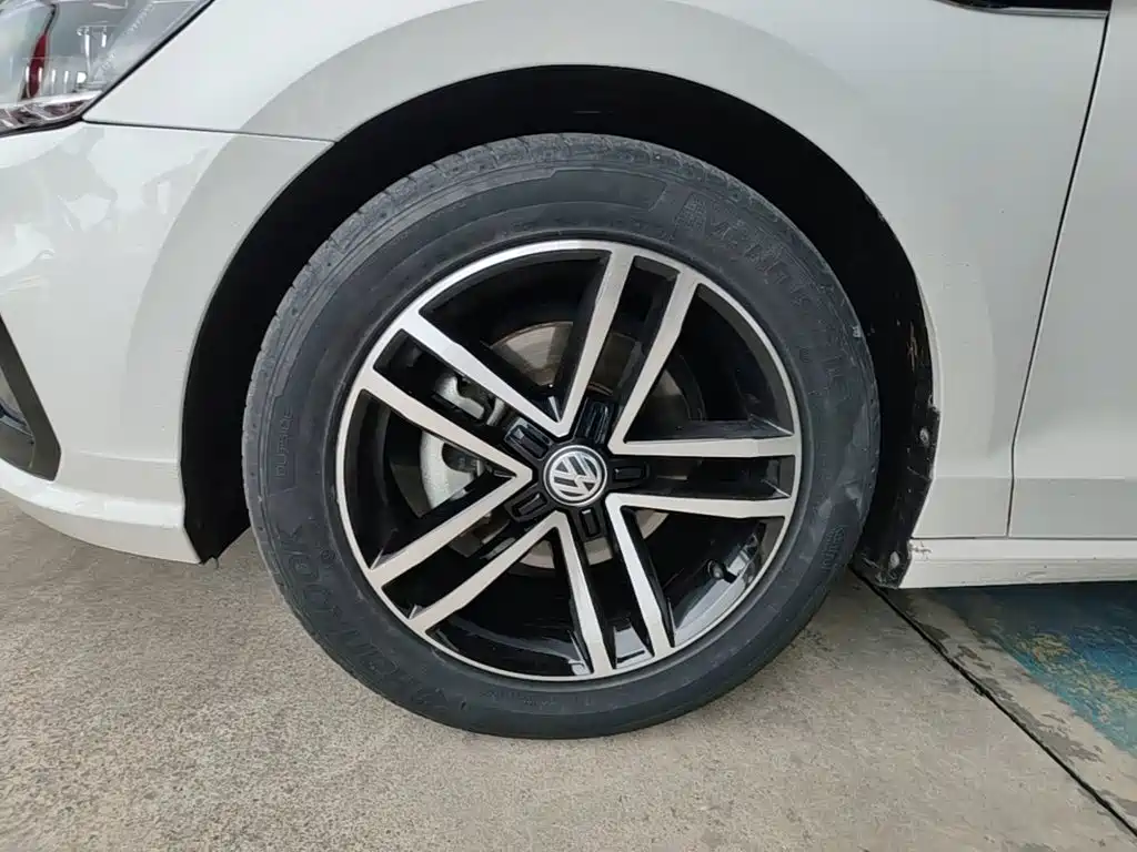 Volkswagen Lamando — миниатюра 23