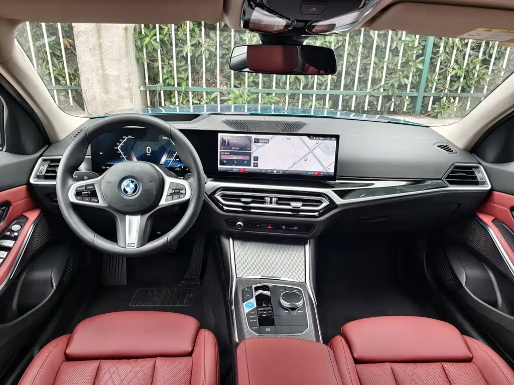 BMW I3