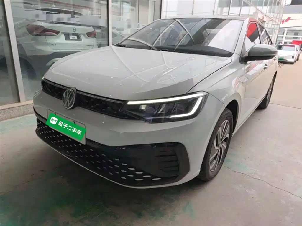 Купить Volkswagen Lavida