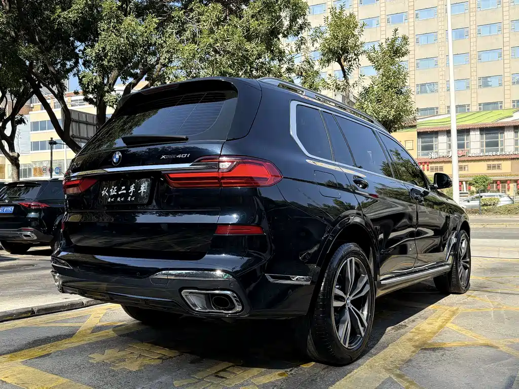 BMW X7 2022 xDrive40i Premium M Sport