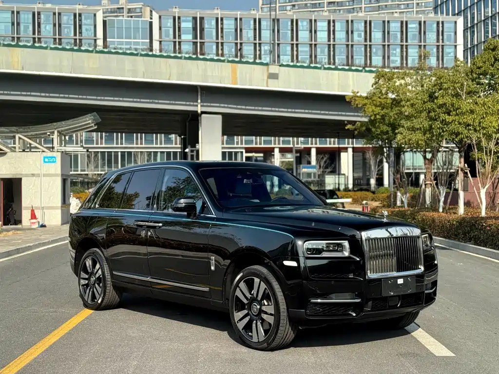 ROLLS-ROYCE CULLINAN