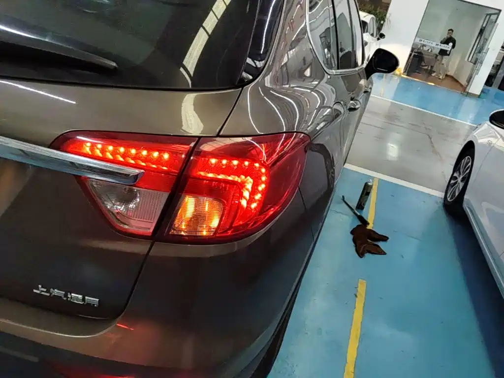 Buick Envision Plus — миниатюра 24